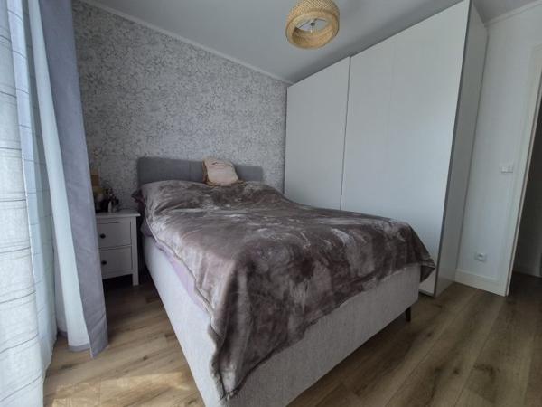 APPARTEMENT 2 PIECES PK SSOL et CAVE