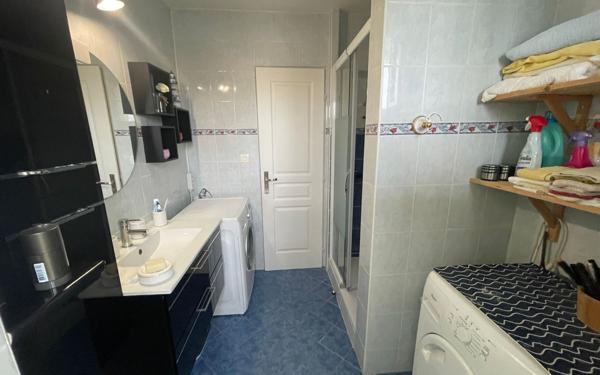 Appartement à vendre    3 pièces • 71,29 m2 Montélimar