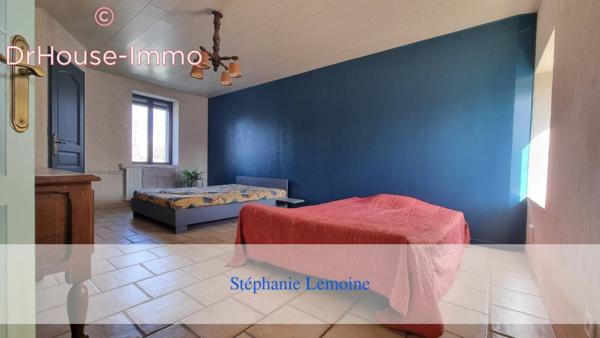 Maison à vendre 5 pièces de 146 m²
