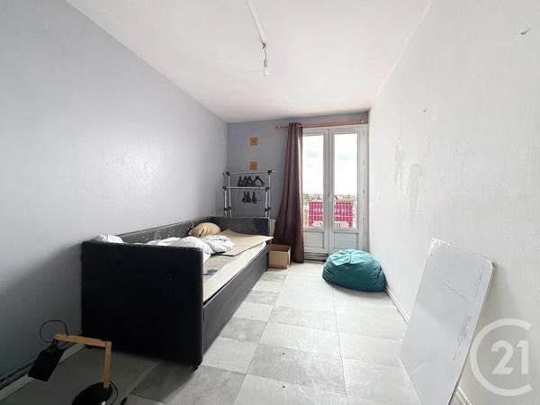 Appartement à vendre  4 pièces - 65 m2 CLICHY SOUS BOIS - 93