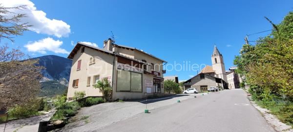 Immeuble mixte de 445 m²