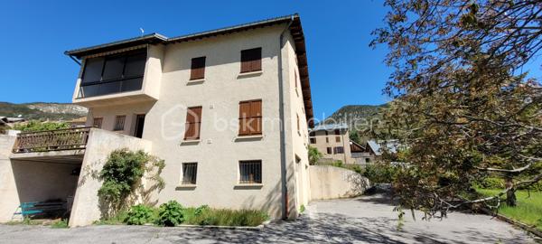 Immeuble mixte de 445 m²