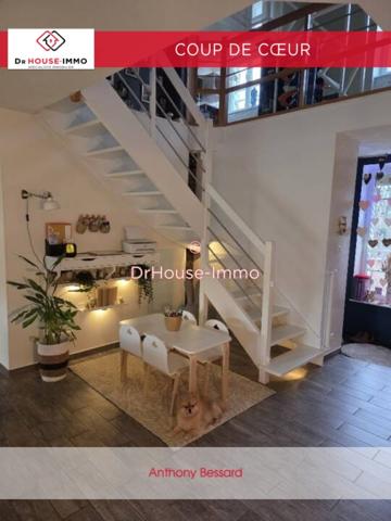 Maison à vendre 8 pièces de 220 m²