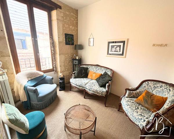 24290 Montignac - Demeure de charme 6 pièce(s) 195 m2