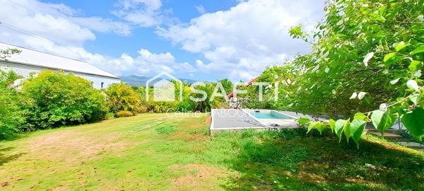 MAGNIFIQUE VILLA TRADITIONELLE AVEC PISCINE  AU LAMENTIN