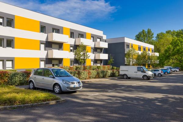 Parking + parking + appartement