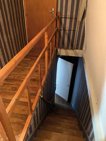 MAISON DE VILLE F5 DE 123 M² A RÉNOVER PROCHE CENTRE-VILLE CHÂTELLERAULT Réf 2631