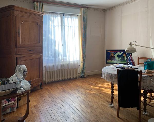 MAISON DE VILLE F5 DE 123 M² A RÉNOVER PROCHE CENTRE-VILLE CHÂTELLERAULT Réf 2631