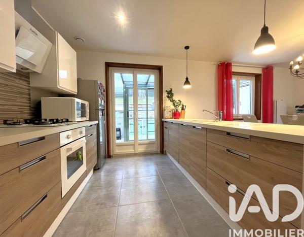 Maison à vendre 5 pièces 92 m² Saint-Arnoult-en-Yvelines