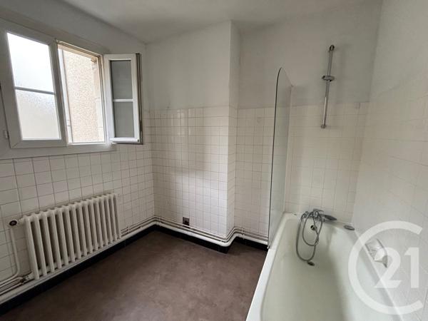 Appartement T2 à vendre  2 pièces - 55,99 m2 CHATELLERAULT - 86