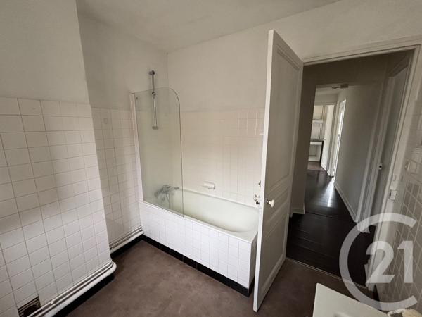 Appartement T2 à vendre  2 pièces - 55,99 m2 CHATELLERAULT - 86