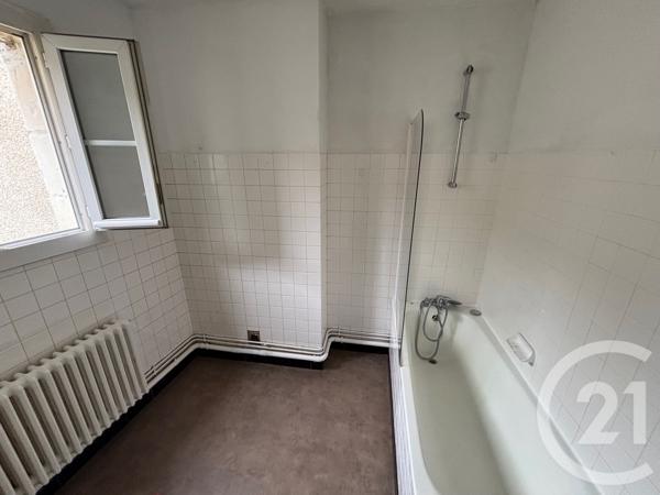 Appartement T2 à vendre  2 pièces - 55,99 m2 CHATELLERAULT - 86