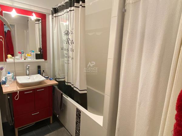 Appartement Le Mesnil Le Roi 5 pièce(s) Loyer 1 913 €/mois charges comprises **  - Référence  4679