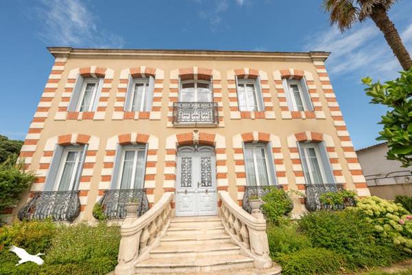 Maison à vendre |  La Tremblade |  11 pièces | 335 m²