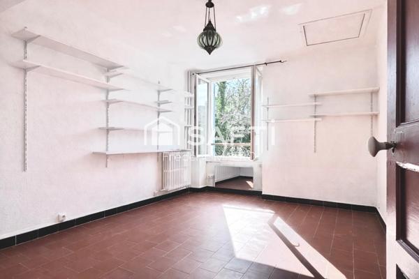 Exceptionnellement rare