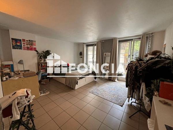 Location Studio 31.8 m² - 2 RUE DIDEROT Lyon 69001
