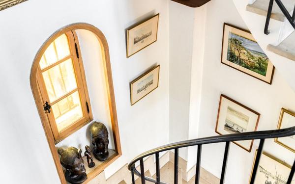 Maison à vendre    5 pièces •  Marseille 12