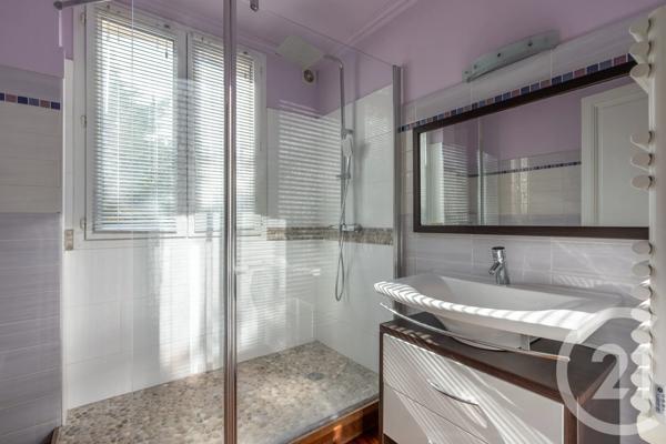 Maison à vendre  5 pièces - 123,15 m 2   CHAMPIGNY SUR MARNE  - 94