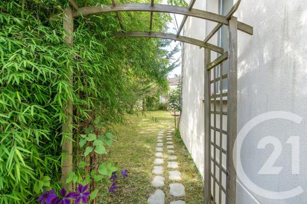 Maison à vendre  5 pièces - 123,15 m 2   CHAMPIGNY SUR MARNE  - 94