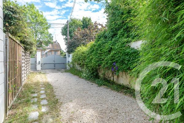 Maison à vendre  5 pièces - 123,15 m 2   CHAMPIGNY SUR MARNE  - 94