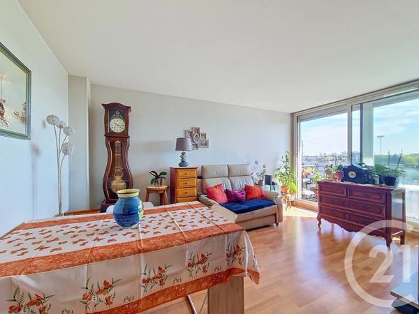 Appartement F2 à vendre  2 pièces - 45,76 m 2   FRESNES  - 94