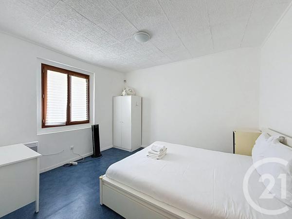 Maison à vendre  5 pièces - 97,06 m 2   VILLEJUIF  - 94