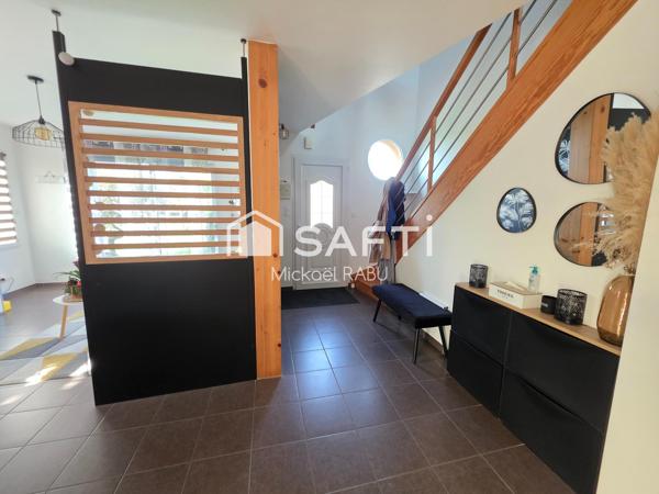 Maison - 6 pièces - 137 m²