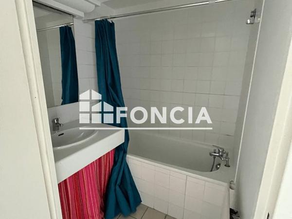 Location Appartement 2 pièces 58.36 m² - 4 ESPLANADE DE L'EUROPE Montpellier 34000