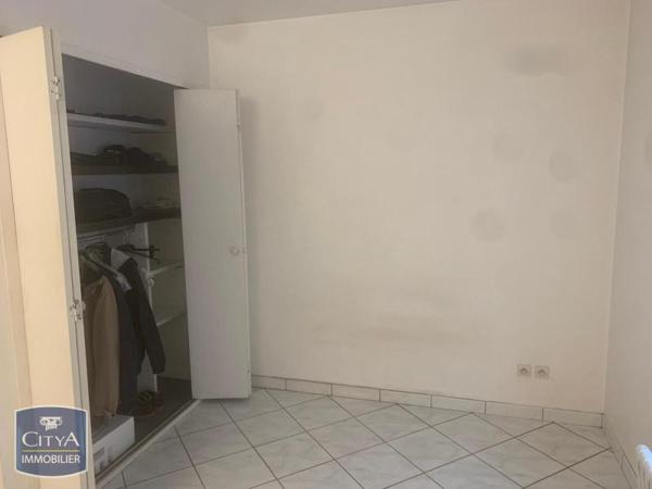 Appartement à louer 1 pièce 28.4m²