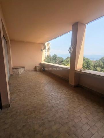 Location Appartement 3 pièces 90 m2 à Ajaccio