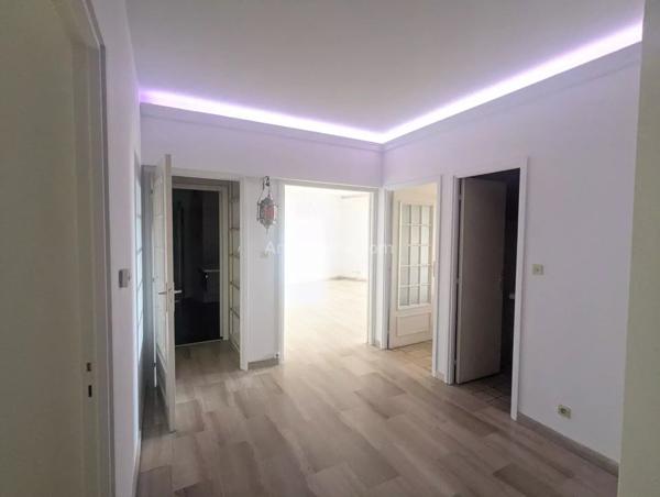 Location Appartement 3 pièces 90 m2 à Ajaccio