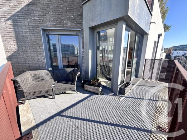 Appartement F4 à vendre  4 pièces - 79,06 m2 LA PLAINE ST DENIS - 93