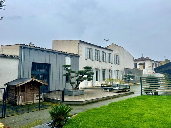 Maison Bourgeoise à 20 minutes de La Rochelle