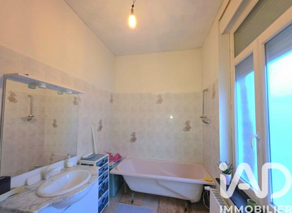 Maison à vendre 6 pièces 120 m² Avesnes-sur-Helpe