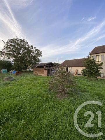 Maison à vendre  7 pièces - 94 m2 LA GUERCHE SUR L AUBOIS - 18