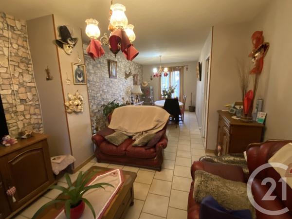 Maison à vendre  7 pièces - 94 m2 LA GUERCHE SUR L AUBOIS - 18