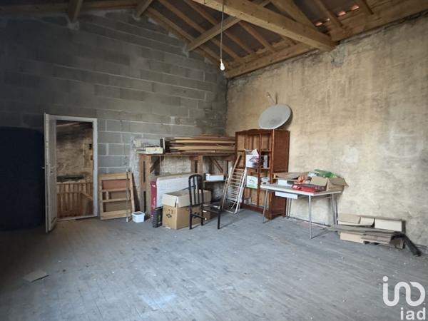 Maison 5 pièces de 300 m² à Aigre (16140)