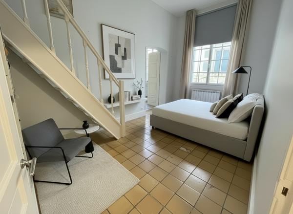 À vendre: Appartement de type T3 de 105.5 m²dans le centre historique ascenseur.
