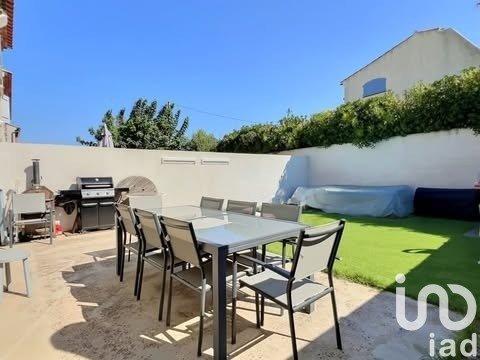 Maison 4 pièces de 88 m² à Châteauneuf-les-Martigues (13220)