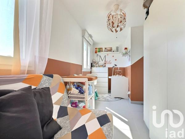 Maison 4 pièces de 88 m² à Châteauneuf-les-Martigues (13220)