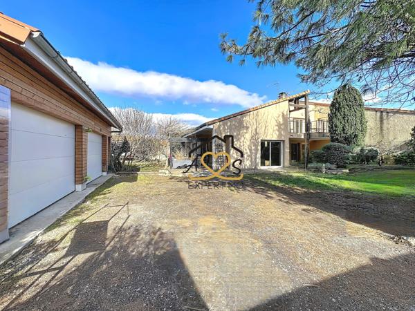 Cournon-d'Auvergne (63800) ENSEMBLE IMMOBILIER - MAISON 6 CHAMBRES - CABINET PRO - COURNON D'AUVERGNE - 63800