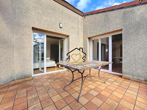 Cournon-d'Auvergne (63800) ENSEMBLE IMMOBILIER - MAISON 6 CHAMBRES - CABINET PRO - COURNON D'AUVERGNE - 63800