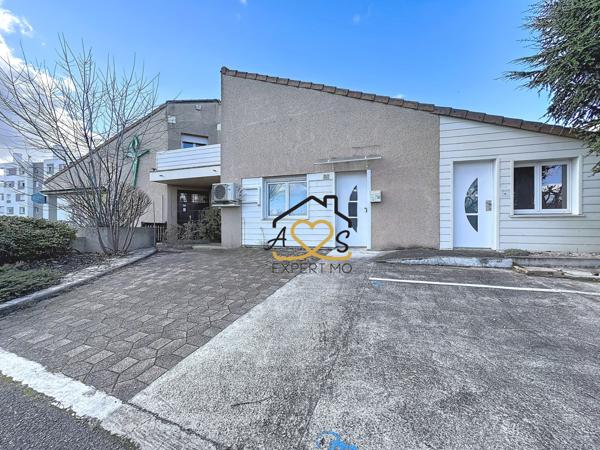 Cournon-d'Auvergne (63800) ENSEMBLE IMMOBILIER - MAISON 6 CHAMBRES - CABINET PRO - COURNON D'AUVERGNE - 63800