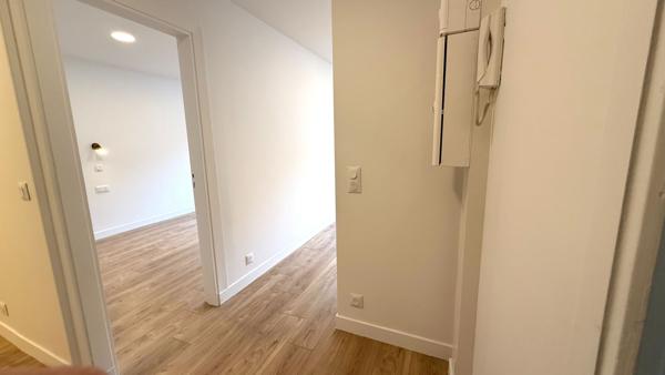 Appartement Lumineux de 3 pièces 47.8 m2 - Vaugirard Paris 15