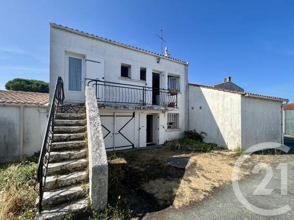 Maison à vendre  4 pièces - 127,75 m 2   ST GEORGES D OLERON  - 17