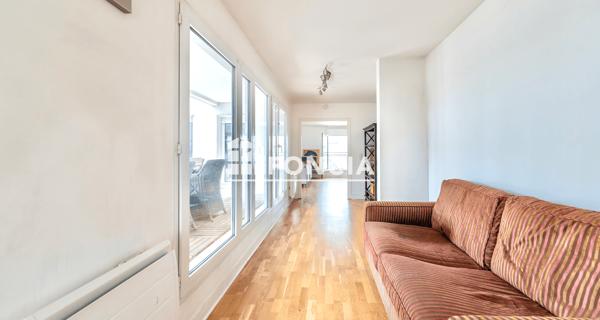 À vendre Appartement 6 pièces 141.75 m² - Courbevoie 92400