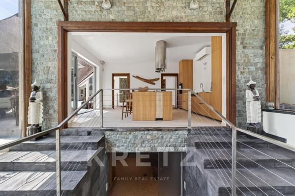 VILLA D'ARCHITECTE D'EXCEPTION DE 500 M2 AVEC ROOFTOP VUE SAINTE-VICTOIRE