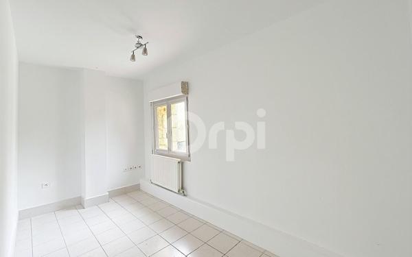 Appartement à louer    4 pièces •  Pazayac