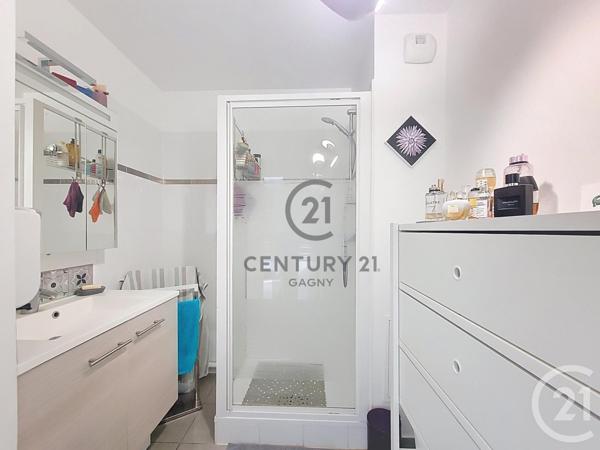 Appartement F3 à vendre  3 pièces - 54,61 m2 GAGNY - 93