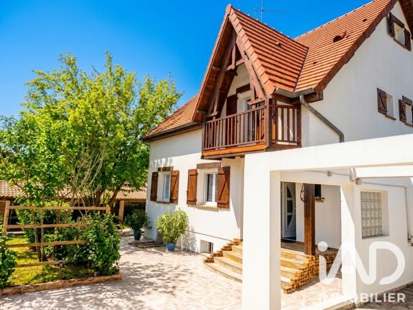 Maison à vendre 9 pièces 208 m² Chelles